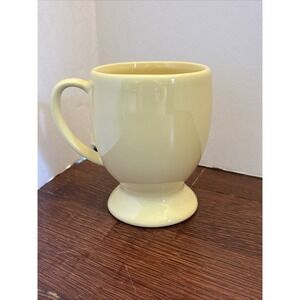 Gail Pittman Hospitality Collection‎ Butter Yellow Pedestal Mugs 12 Oz